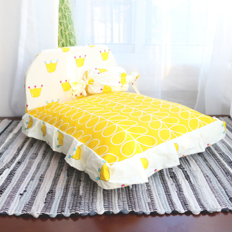 Cozy Teddy Pet Bed – Small | Paw Store