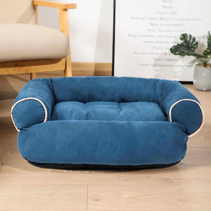 The Locke Lounger Plus | A Pawstore Favourite in Various Colours – Plush Couch-Style Pet Bed