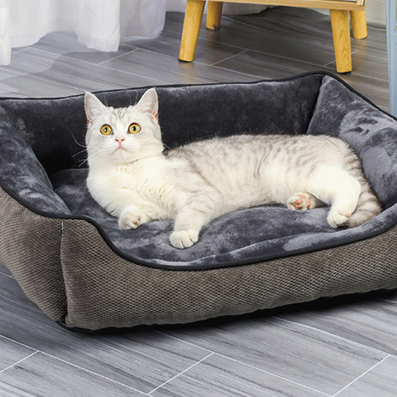 Luxury Flannel Pet Bed – Cozy Square Nest for Dogs & Cats